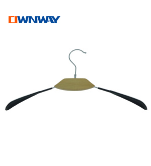 Wide shoulder metal and wood combined non slip clothes hanger014